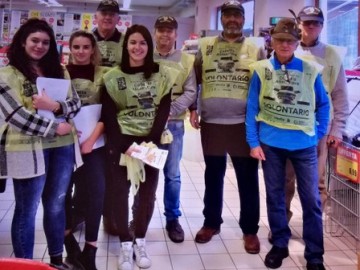 Gruppo Tarvisio - Colletta Alimentare Novembre 2017 - 002